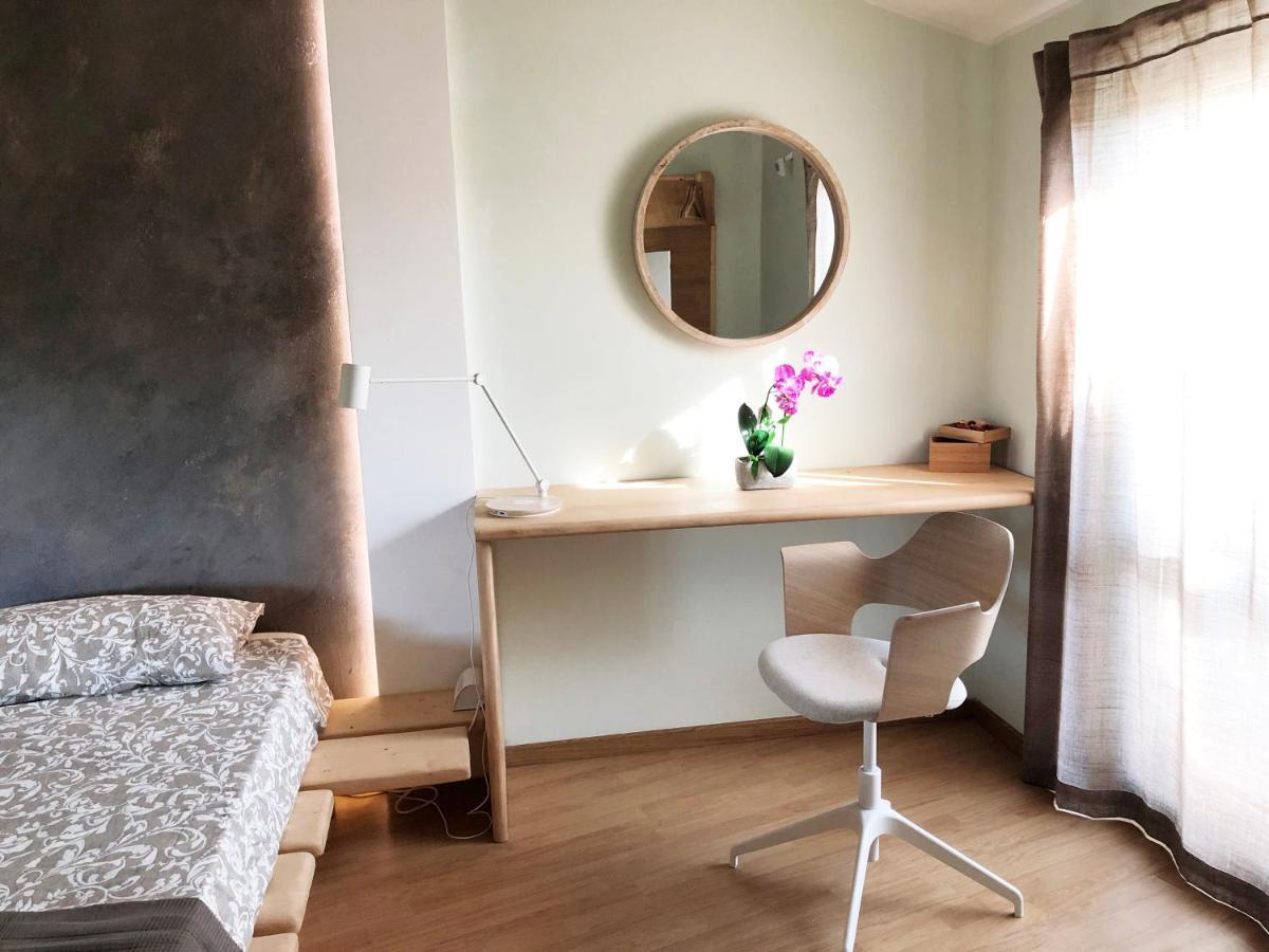 Rent Room Wood 앙귈라라사바치아 외부 사진